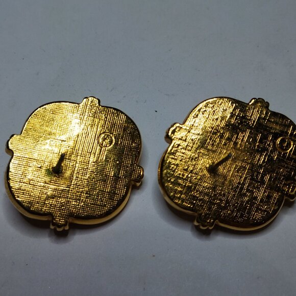 Avon 1988 Victorian Spring Earrings Gold Tone Pink Cabochon Faux Pearl Vintage - Picture 6 of 8